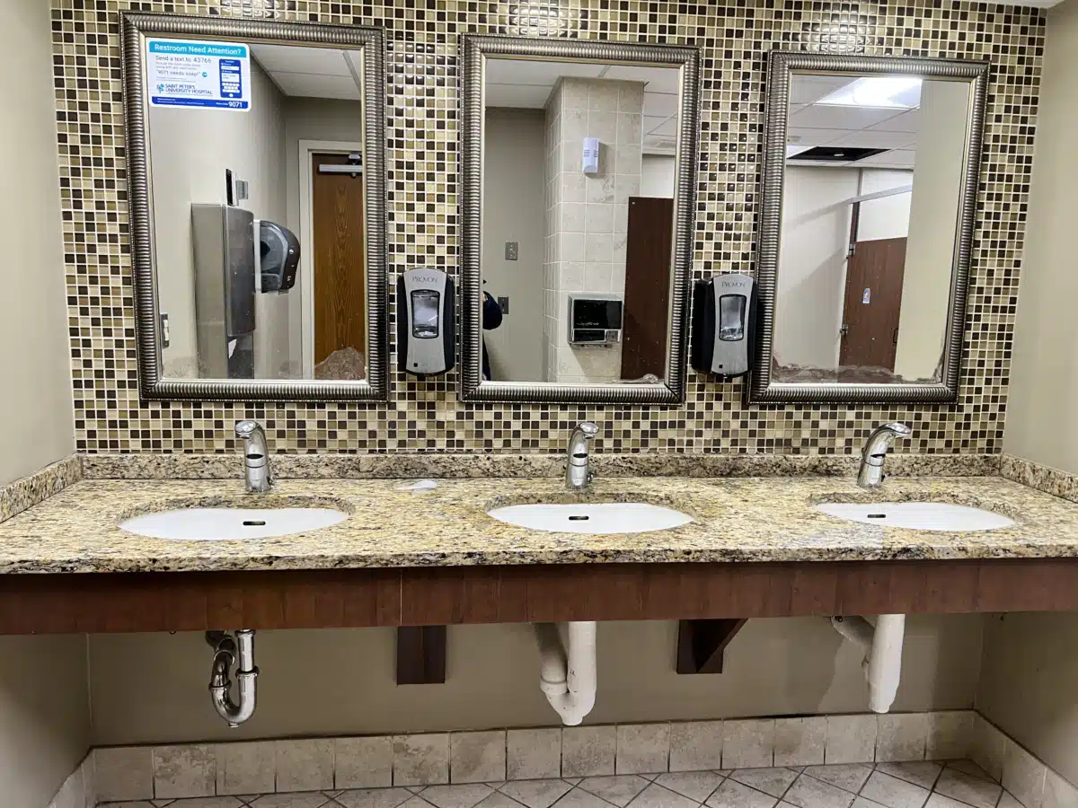 Hunterdon Medical Center/Add Trt Servs - Thumbnail 9